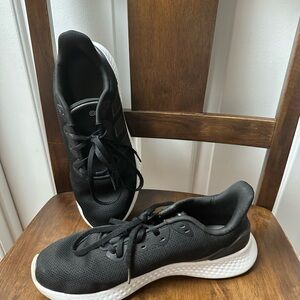 Adidas Women’s Size 10 Black Shoes with White Sole